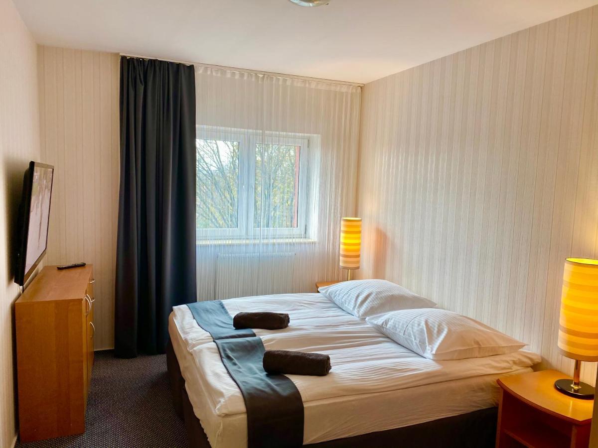Las Slupski Premium Business Apartament Nr 7 Wifi Netflix Smart Tv50 Two Bedrooms Two Extra Large Double Beds Up To 6 People Full Pleasure Quality Stay (Adults Only) Eksteriør billede