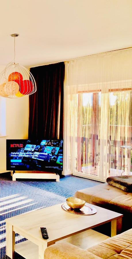 Las Slupski Premium Business Apartament Nr 7 Wifi Netflix Smart Tv50 Two Bedrooms Two Extra Large Double Beds Up To 6 People Full Pleasure Quality Stay (Adults Only) Eksteriør billede